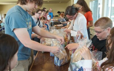 We’re looking for more “HIP Heros”: Volunteer with HIP